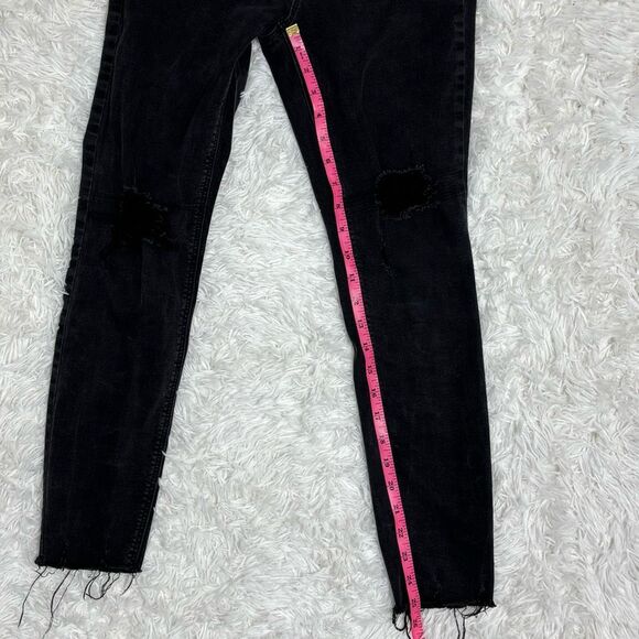 Old Navy Rockstar Mid-Rise Super Skinny Jeans Sz 6 Womens 25” Inseam Faded Black - Picture 11 of 11